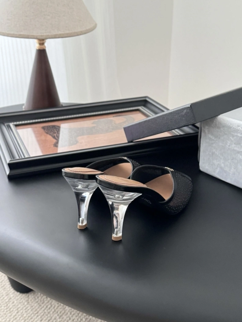 Chxnxl Sandals Sleek 117380