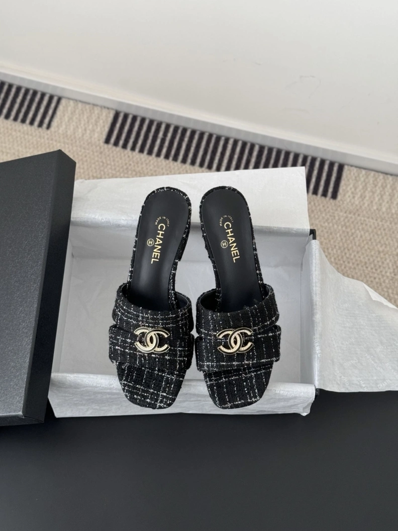 Comfortable Chxnxl Sandals 117373