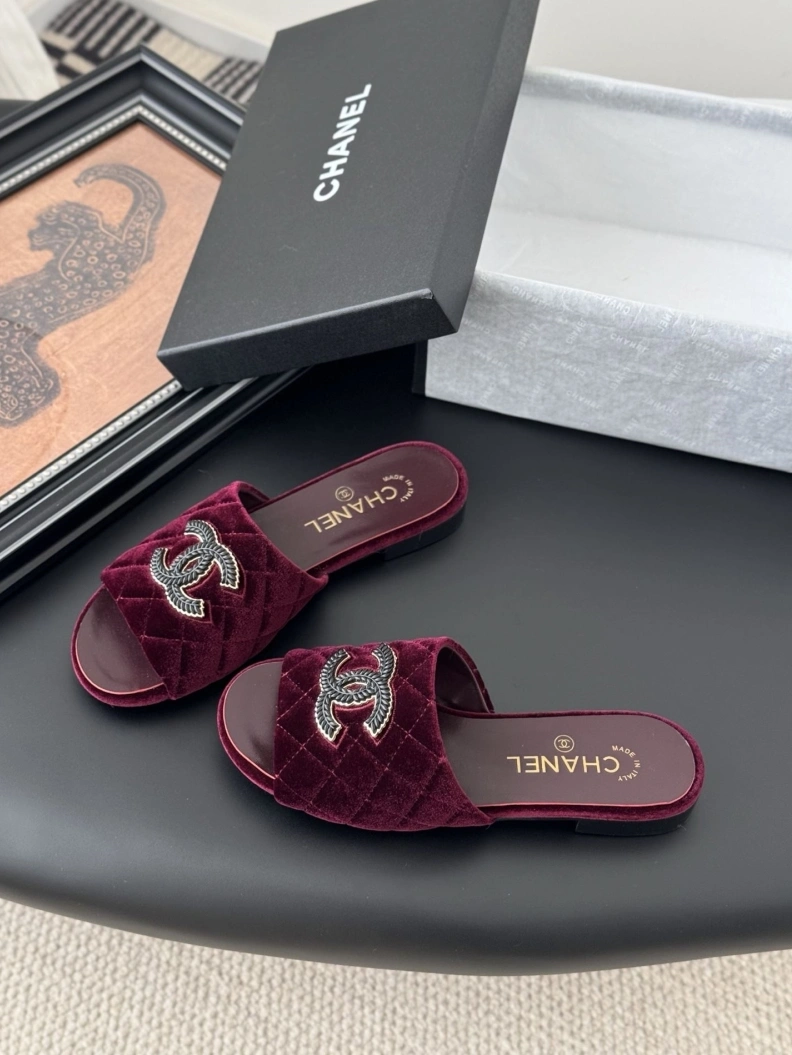 Flexible Chxnxl Sandals 117367