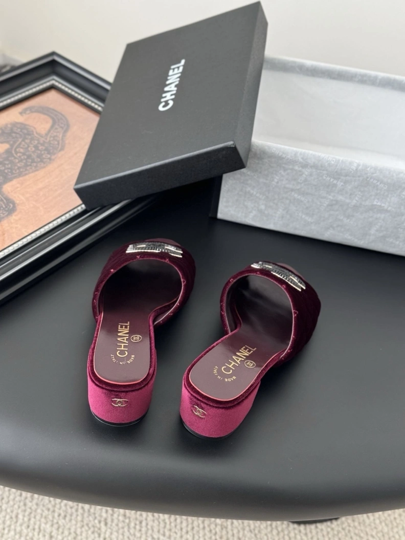 Comfortable Chxnxl Sandals 117362