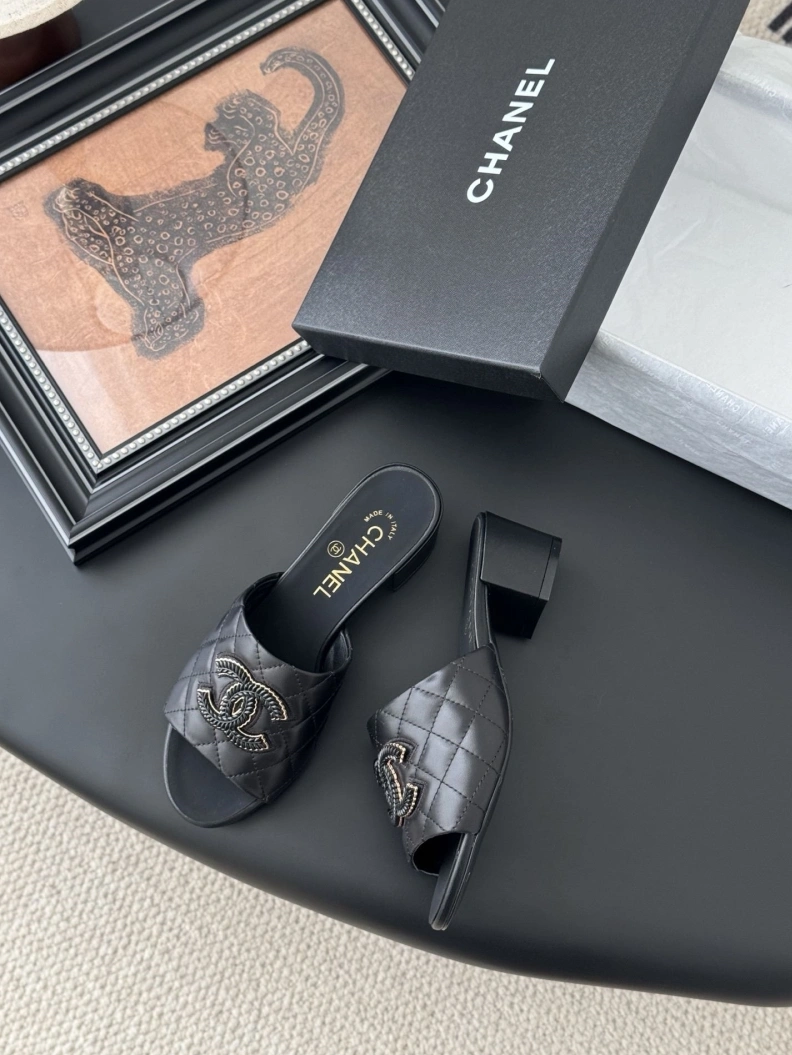 Affordable Chxnxl Sandals 117358