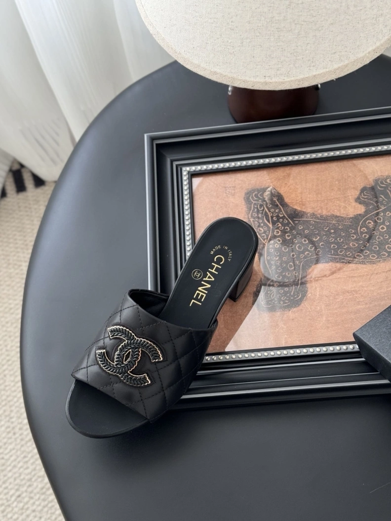 Affordable Chxnxl Sandals 117358