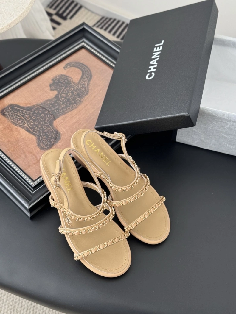 Trendy Chxnxl Sandals 117356