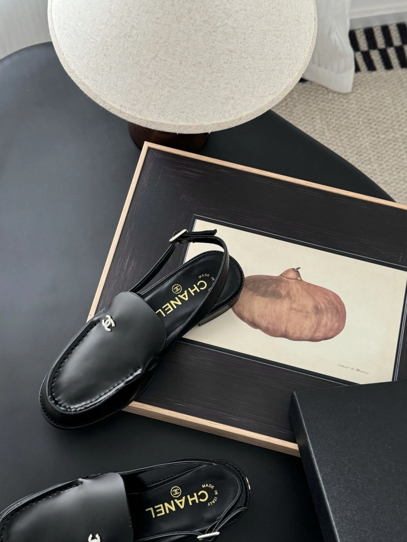 UrbanStyle Chxnxl Sandals 117339