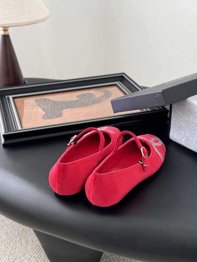 Sleek Chxnxl Flat Shoes 117617