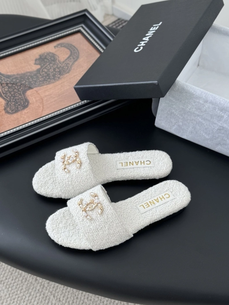 Chxnxl Slippers Resilient 117045