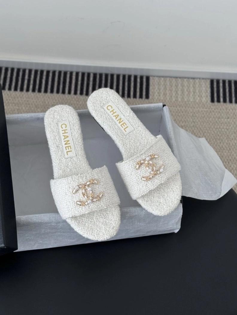 Chxnxl Slippers Resilient 117045
