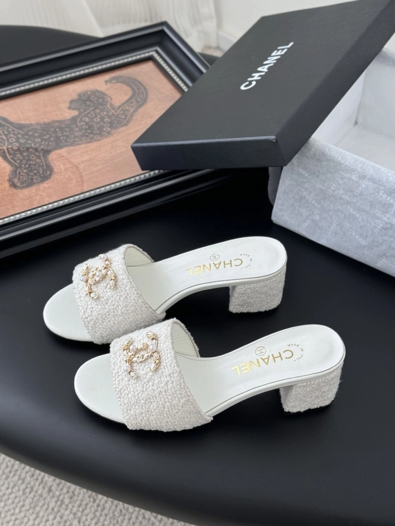 Chxnxl Slippers StreetReady 117050