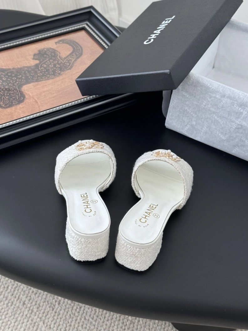 Chxnxl Slippers StreetReady 117050