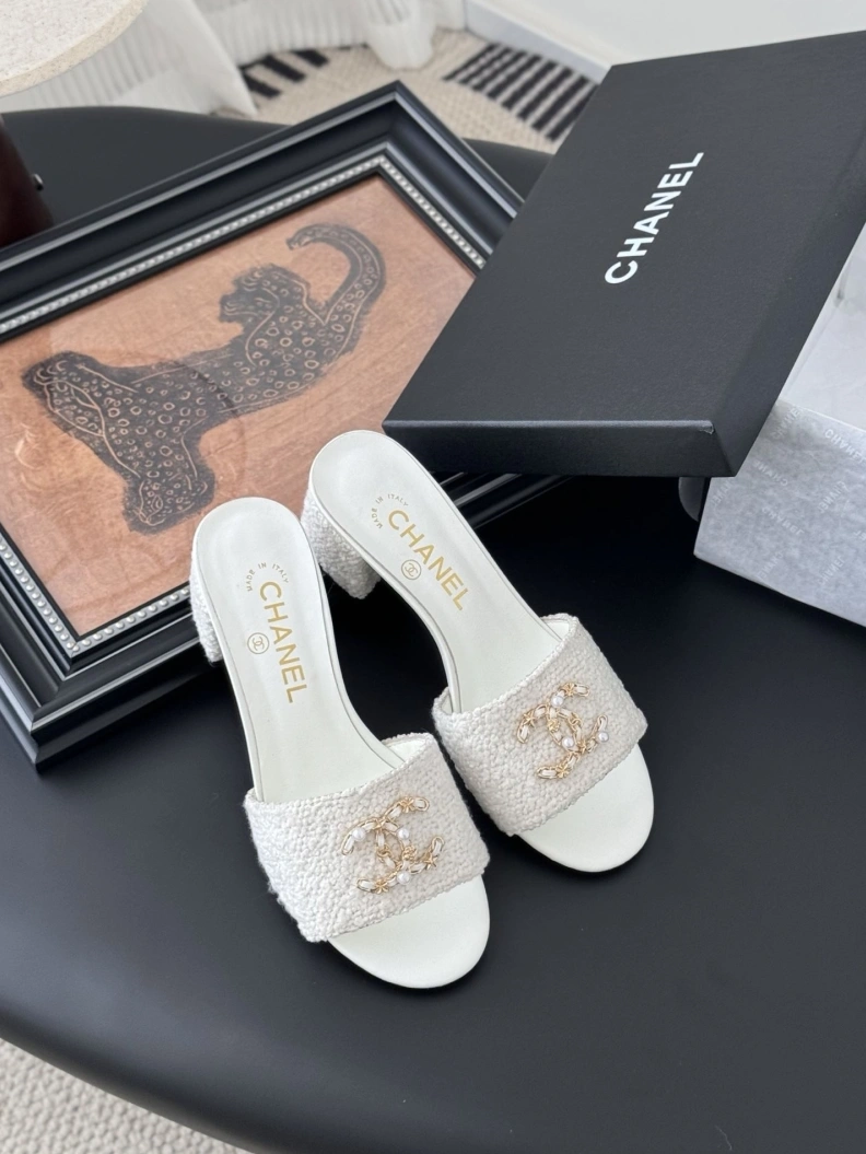 Chxnxl Slippers StreetReady 117050