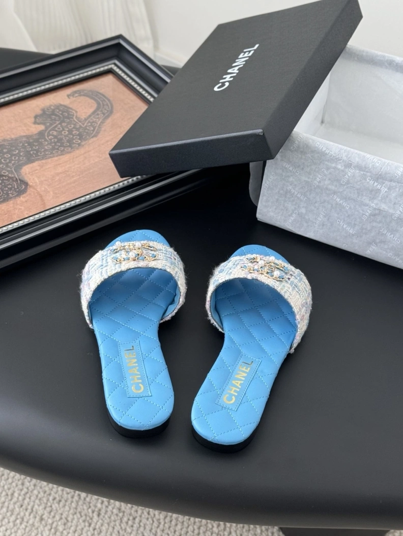 Chxnxl Slippers Classic 117049