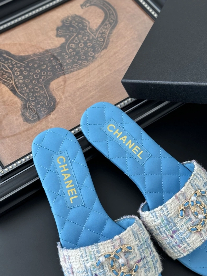 Chxnxl Slippers Classic 117049