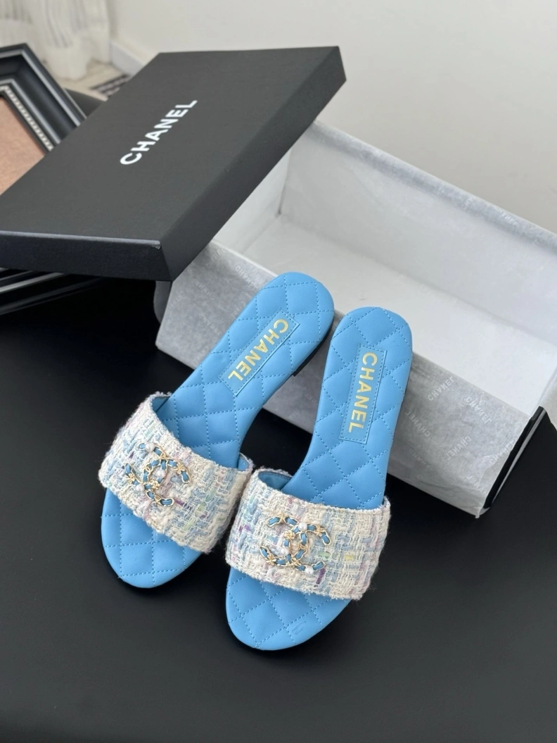 Chxnxl Slippers Classic 117049