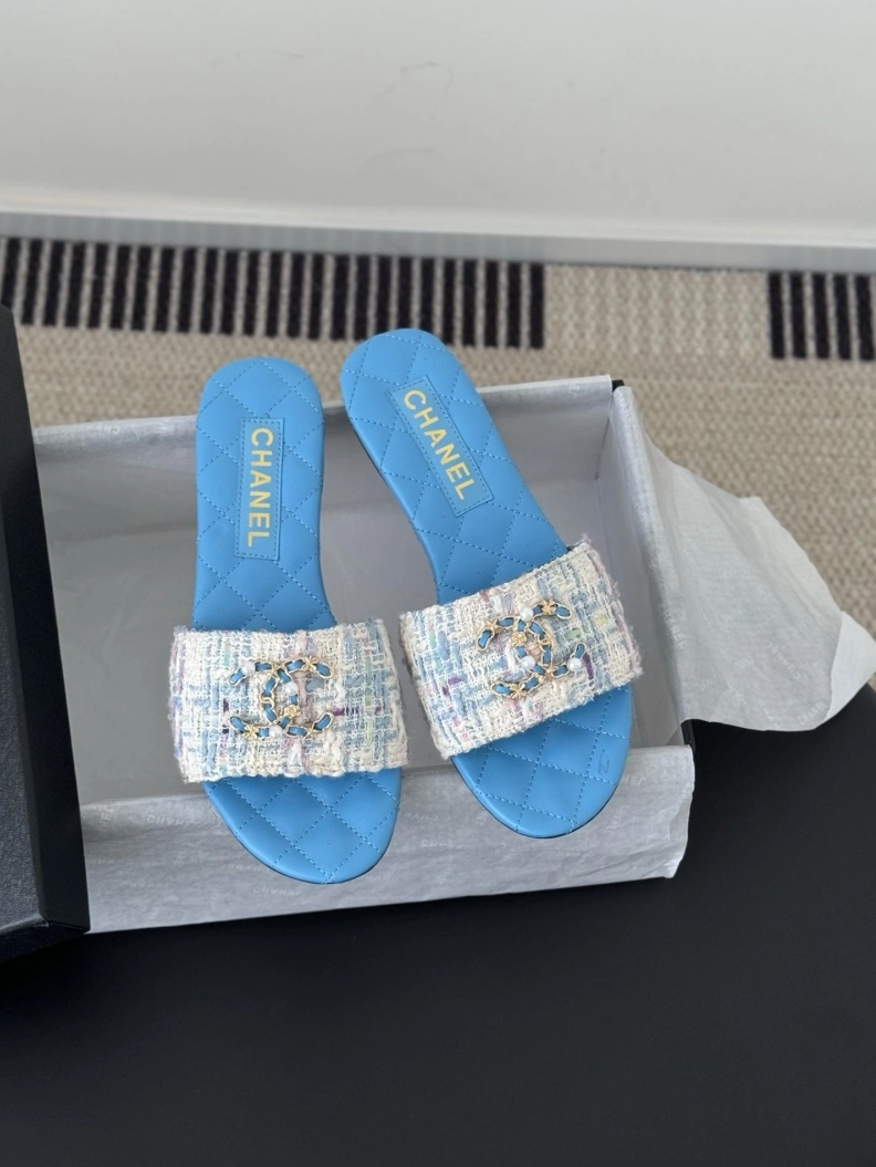 Chxnxl Slippers Classic 117049