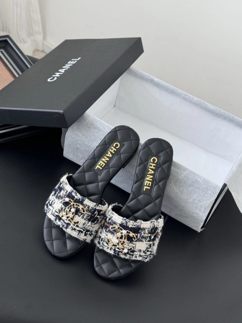 Chxnxl Slippers Functional 117038