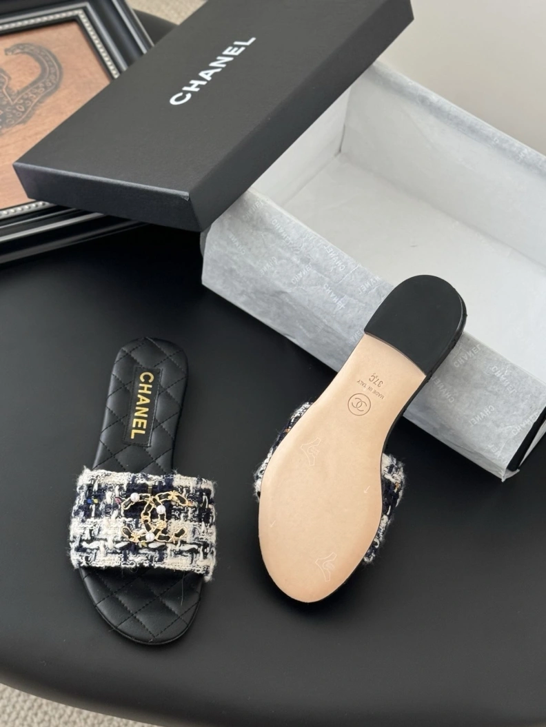 Chxnxl Slippers Functional 117038