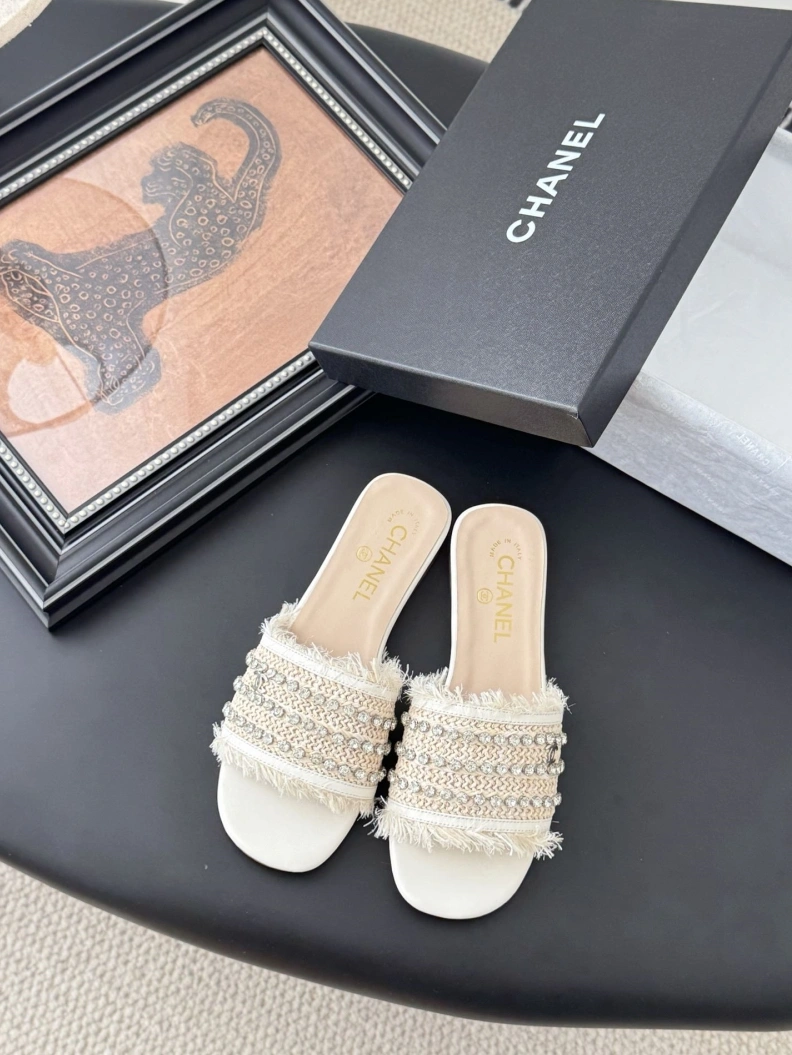 Chxnxl Slippers Functional 117054