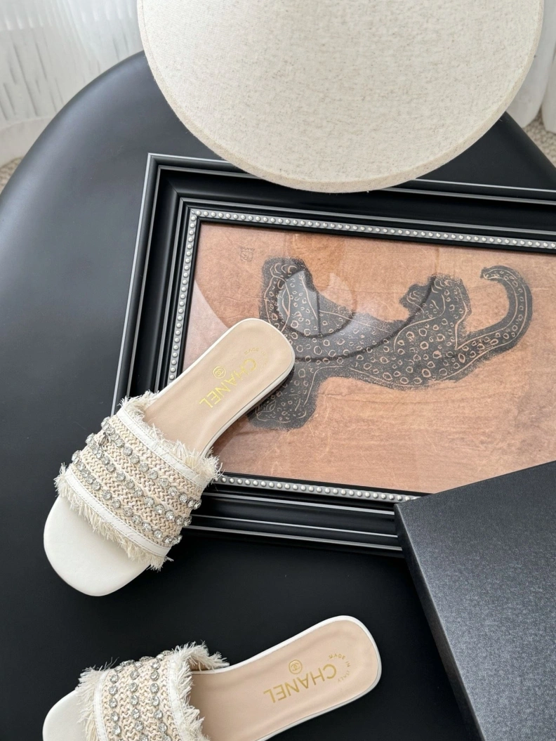 Chxnxl Slippers Functional 117054