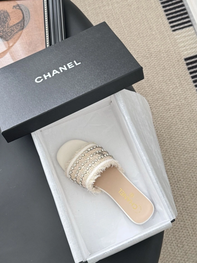 Chxnxl Slippers Functional 117054