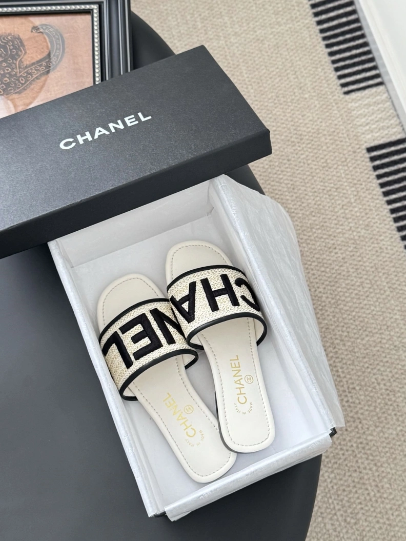 Chxnxl Slippers Trendsetting 117040