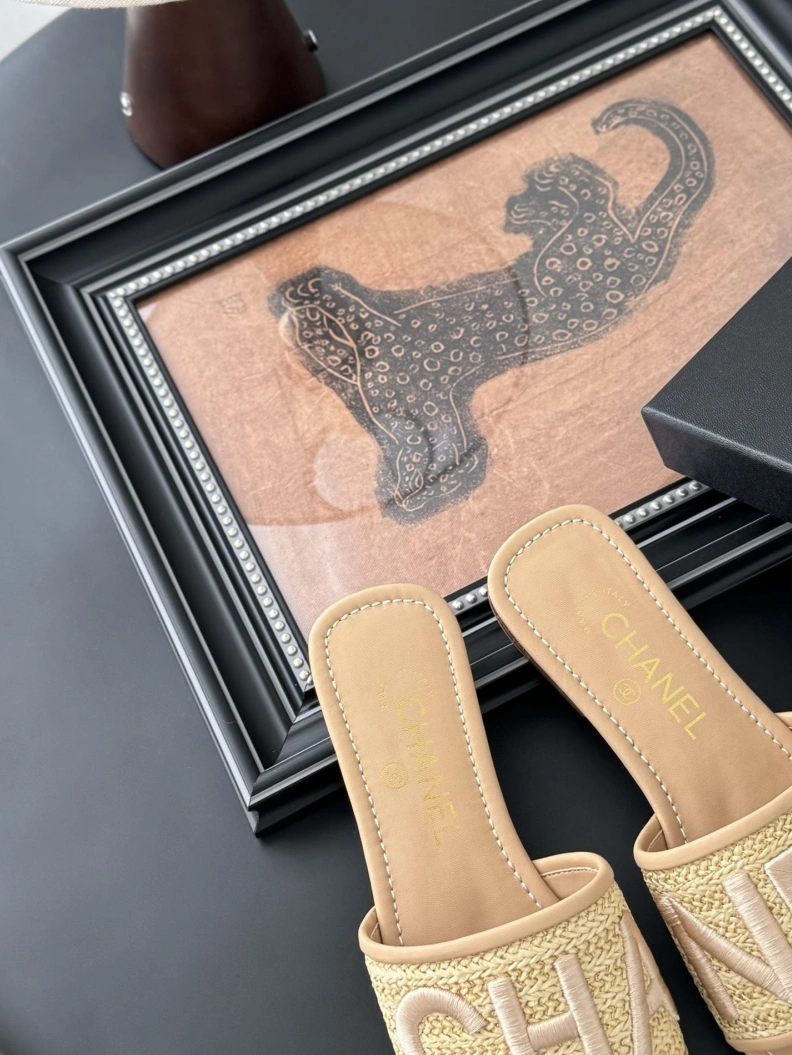 Popular Chxnxl Slippers 117035