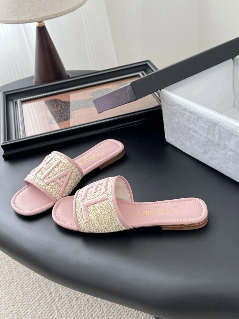 Chxnxl Slippers UrbanStyle 117047
