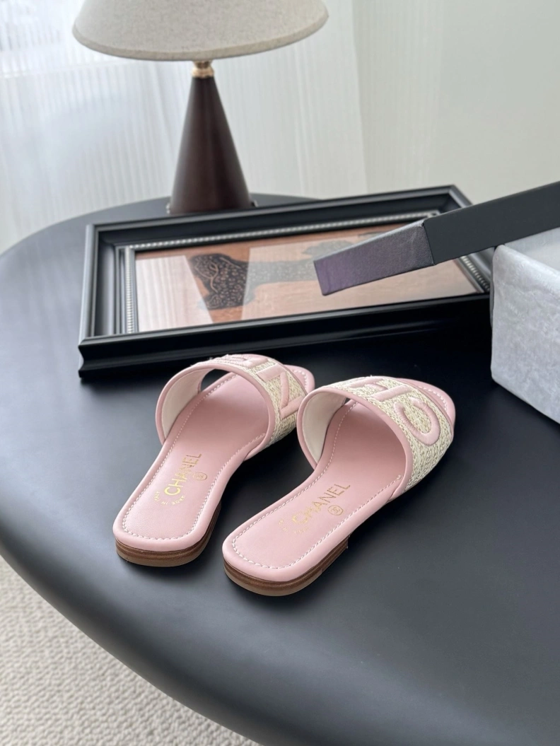 Chxnxl Slippers UrbanStyle 117047