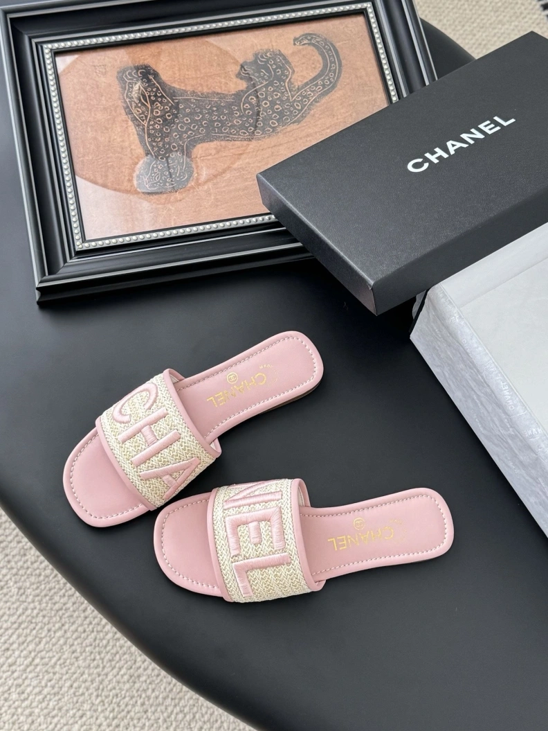 Chxnxl Slippers UrbanStyle 117047