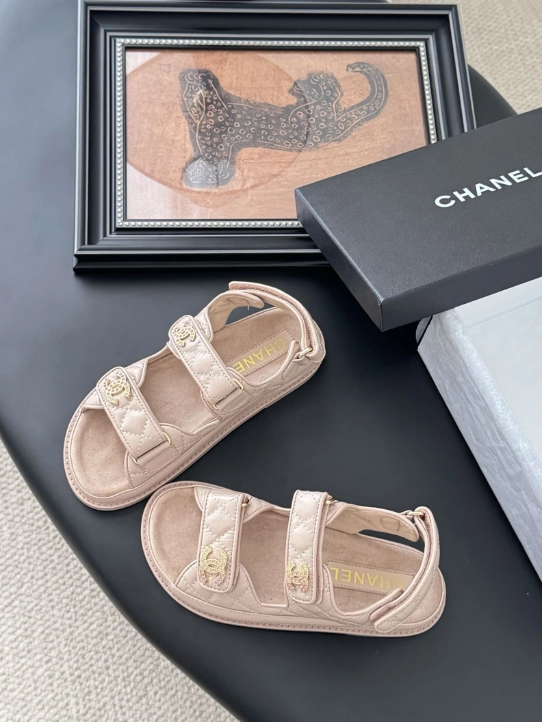 Chxnxl Sandals Bold 117324