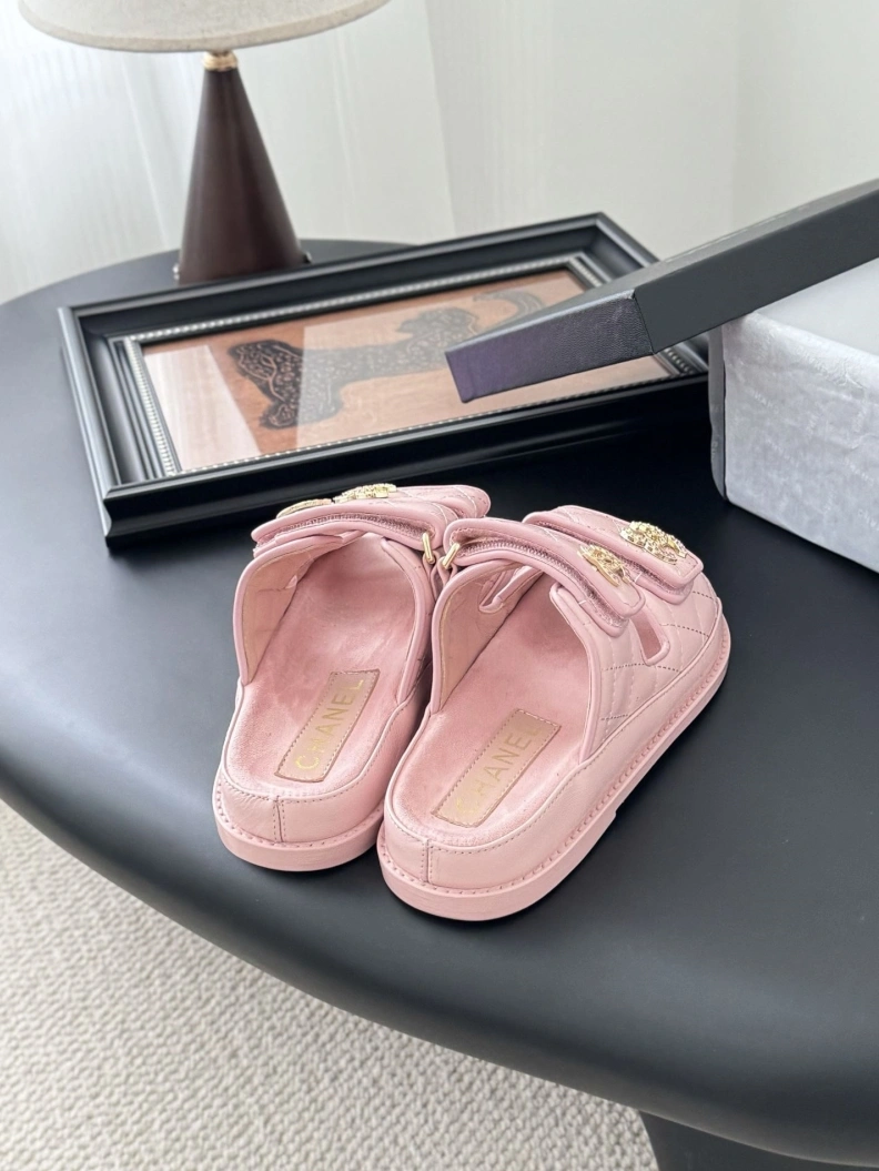 Breathable Chxnxl Sandals 117325
