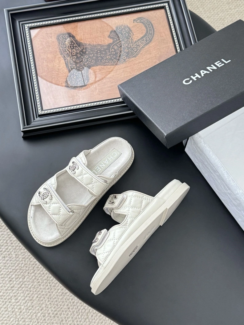 Chxnxl Sandals Refined 117323