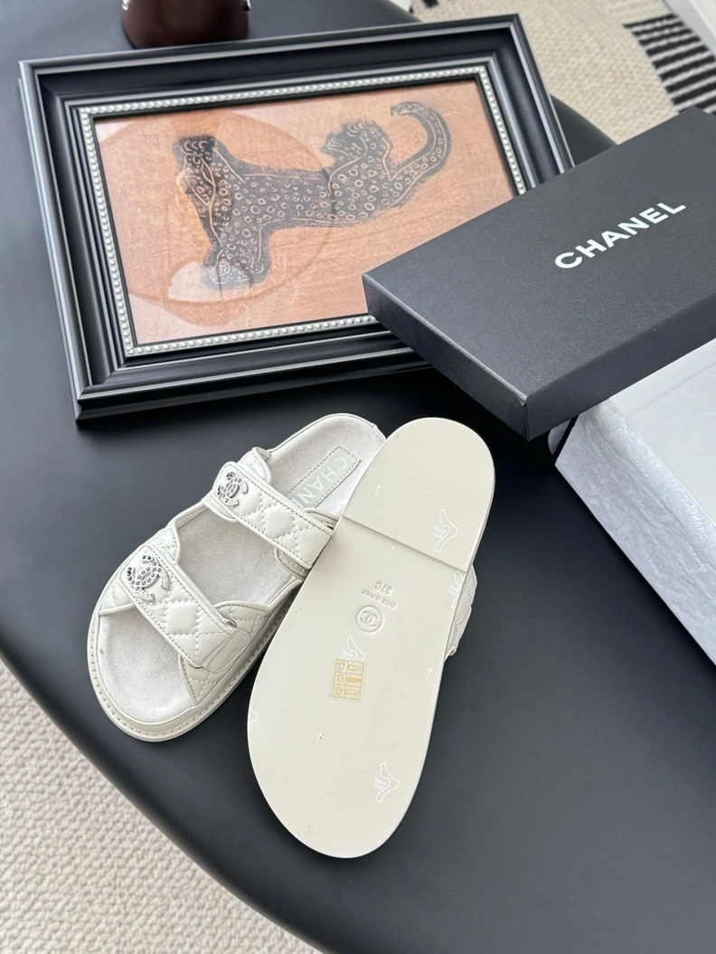 Chxnxl Sandals Refined 117323