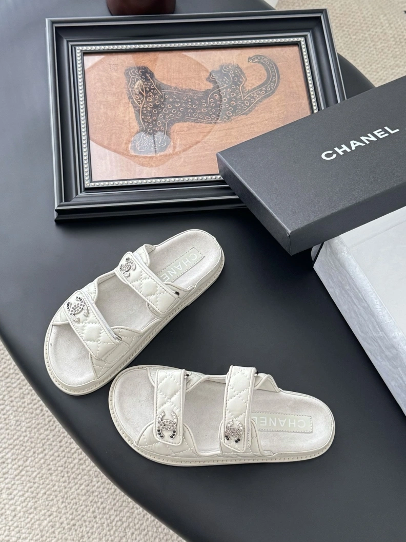 Chxnxl Sandals Refined 117323