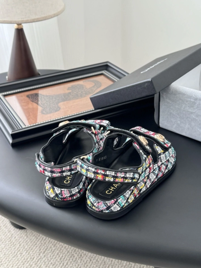 Affordable Chxnxl Sandals 117317