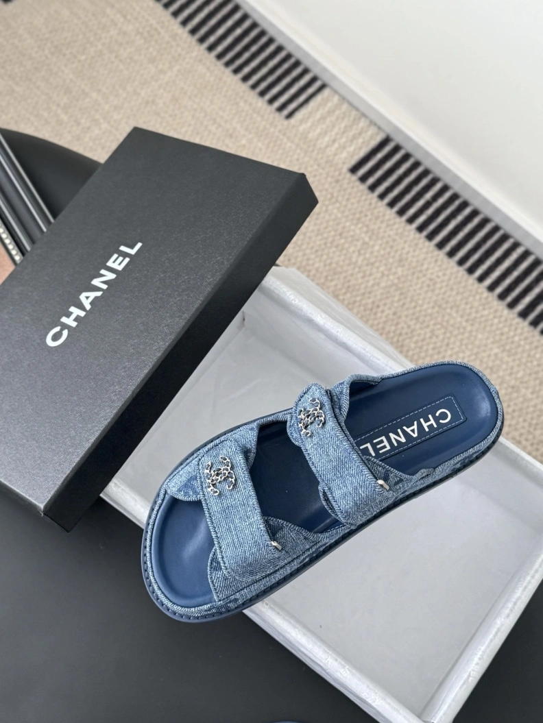 Trendy Chxnxl Sandals 117313