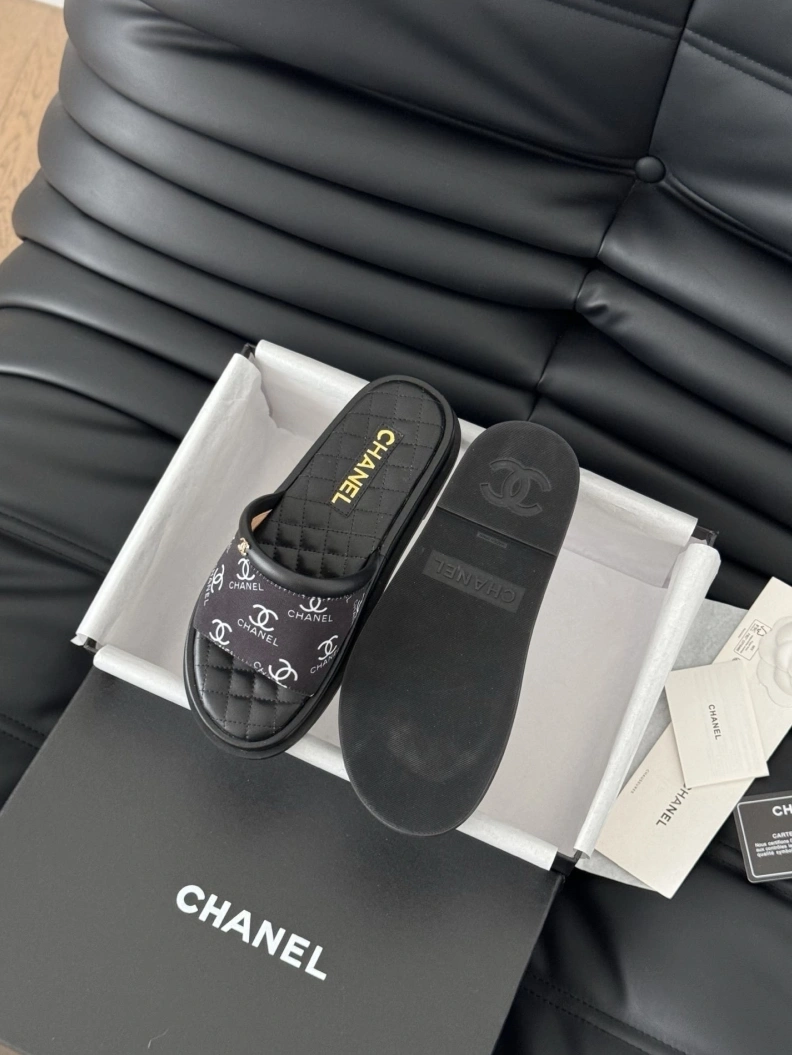TopPick Chxnxl Slippers 117033