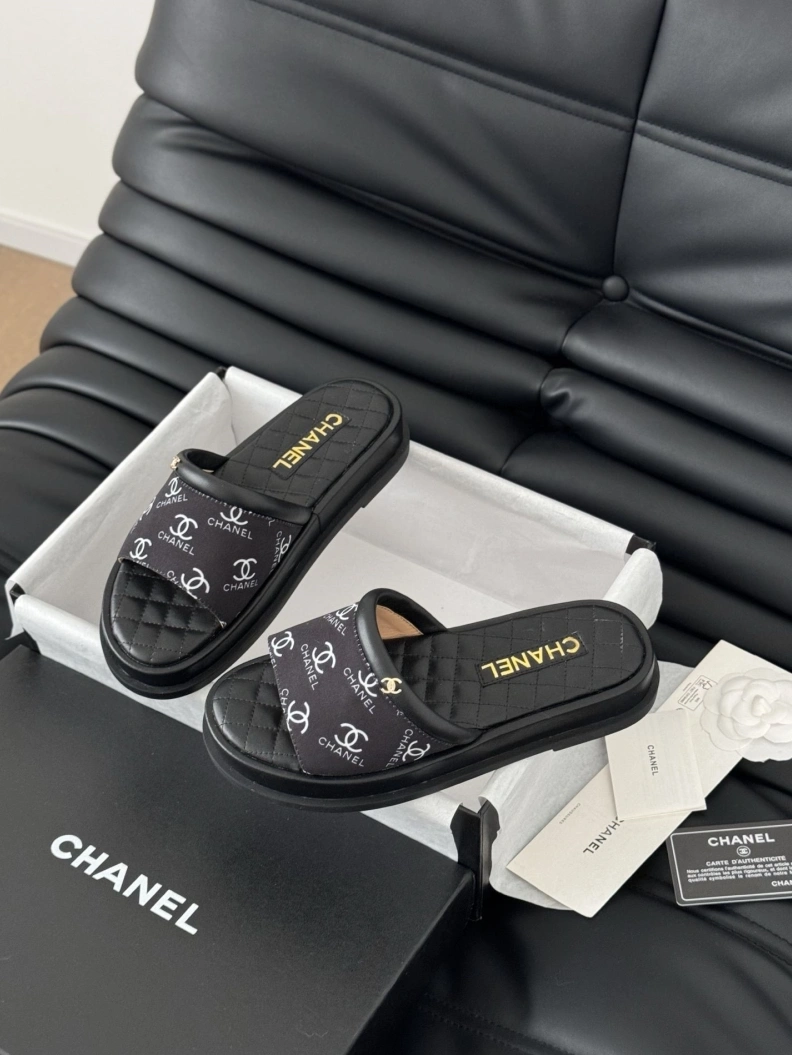 TopPick Chxnxl Slippers 117033