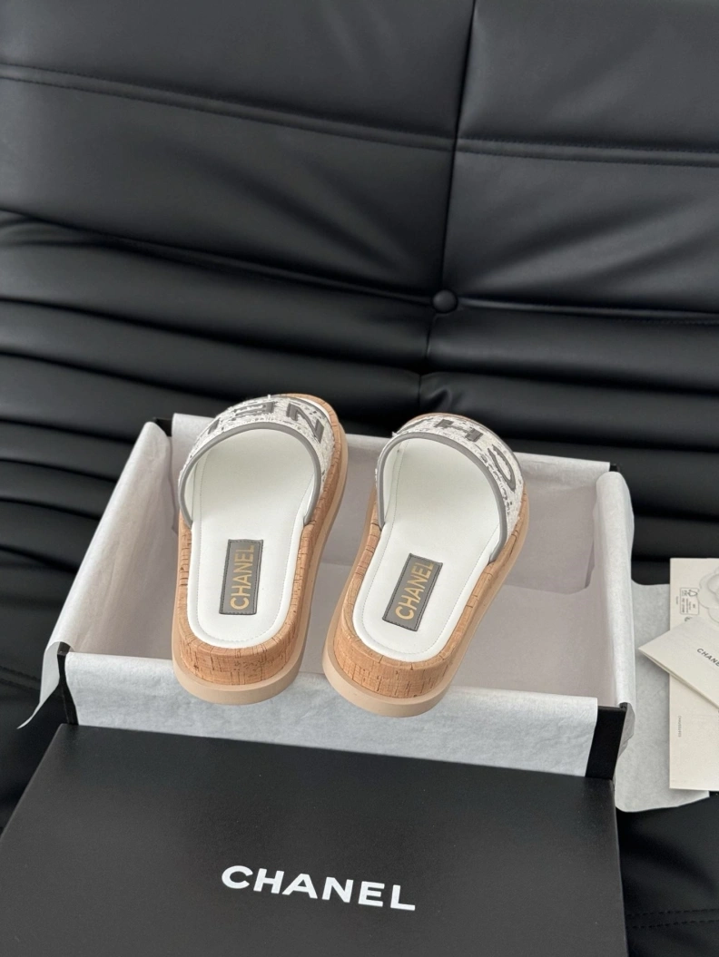 Chxnxl Slippers Resilient 117026