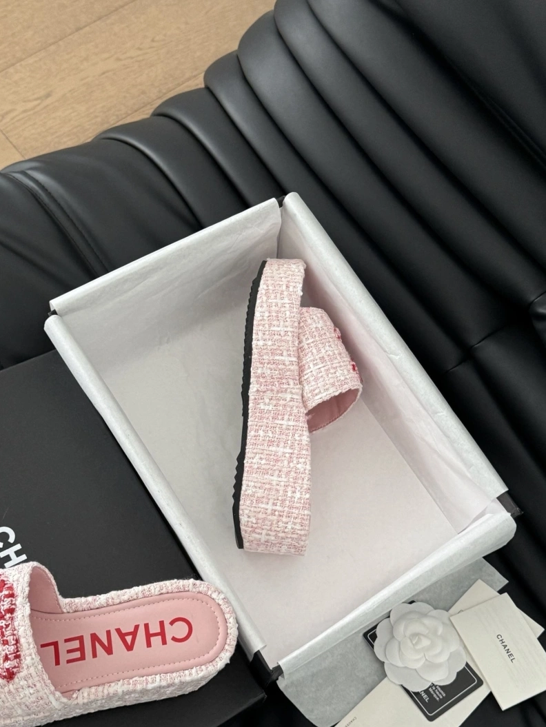 Chxnxl Slippers UrbanStyle 117017