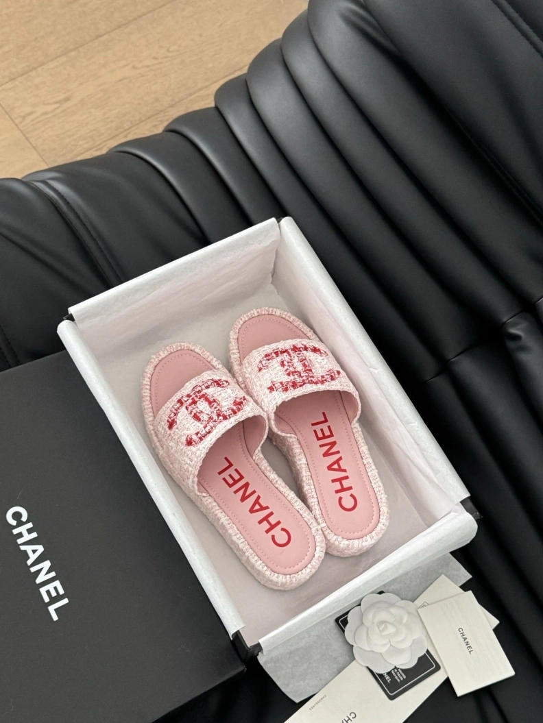 Chxnxl Slippers UrbanStyle 117017
