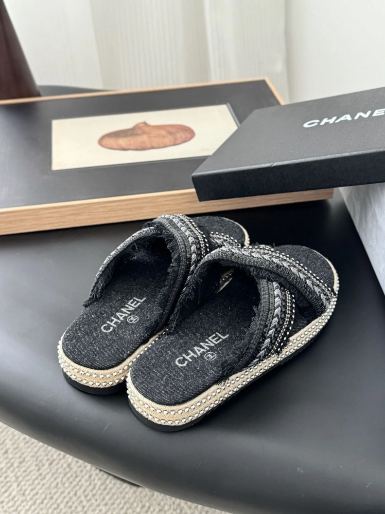 StreetReady Chxnxl Slippers 116993