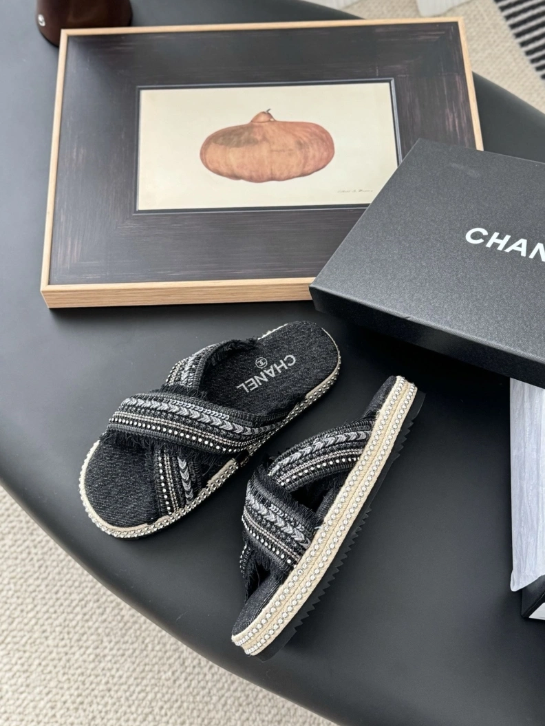 StreetReady Chxnxl Slippers 116993