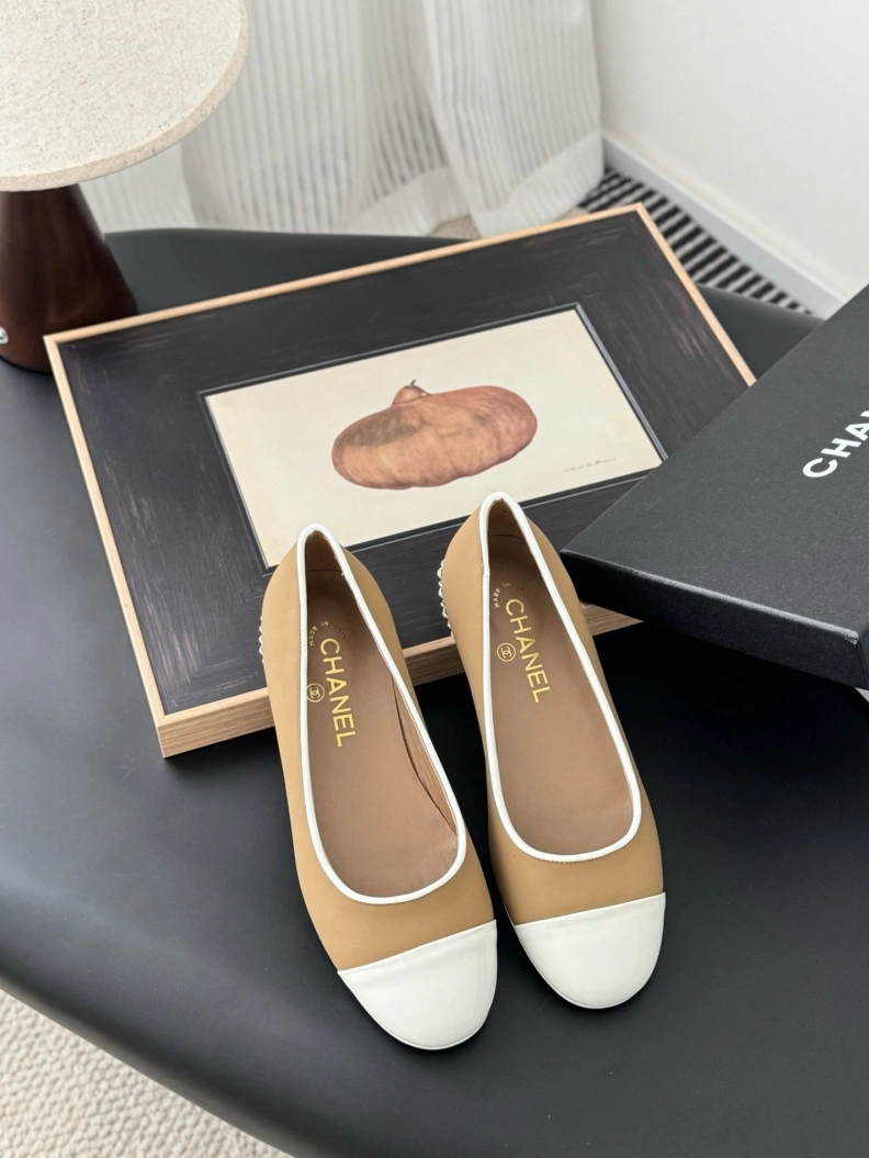 Durable Chxnxl Flat Shoes 117614