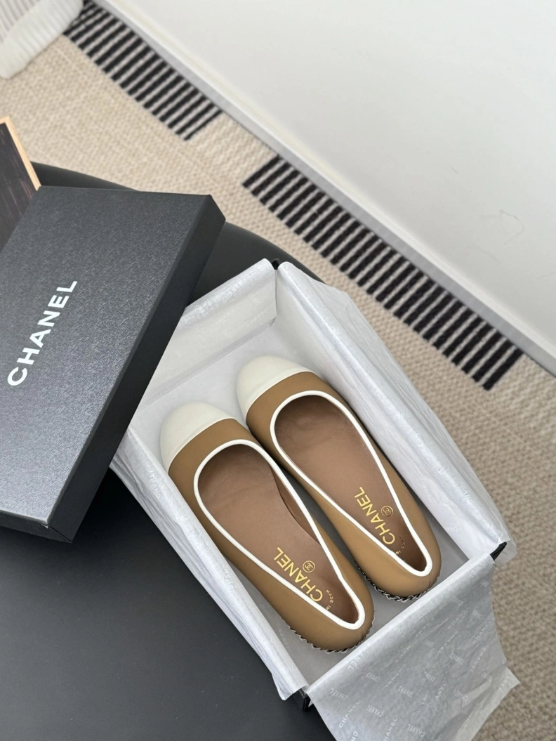 Durable Chxnxl Flat Shoes 117614