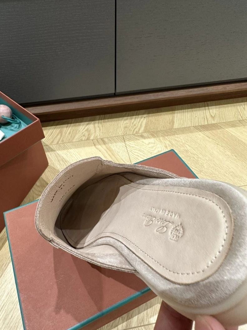 Othxr Slippers EyeCatching 208238