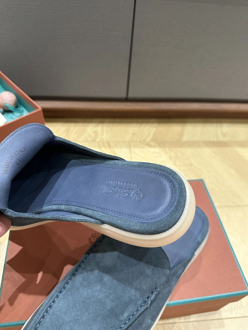 Othxr Slippers UrbanStyle 208241