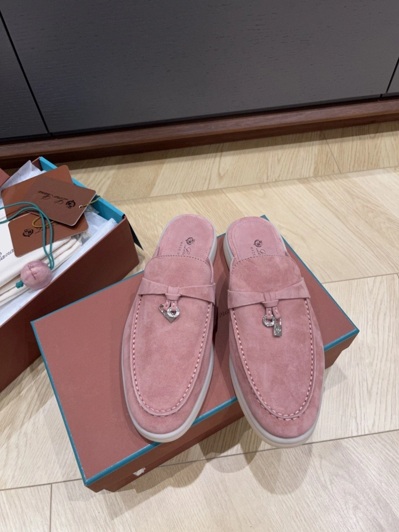 Minimalist Othxr Slippers 208233