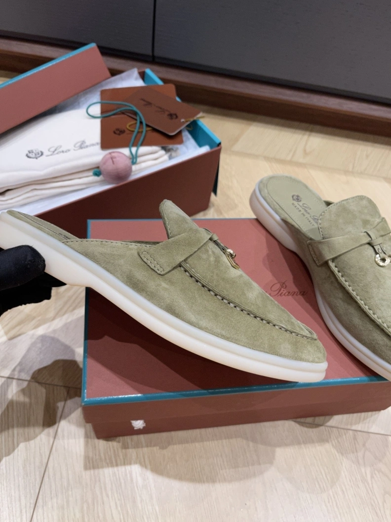 HighQuality Othxr Slippers 208230