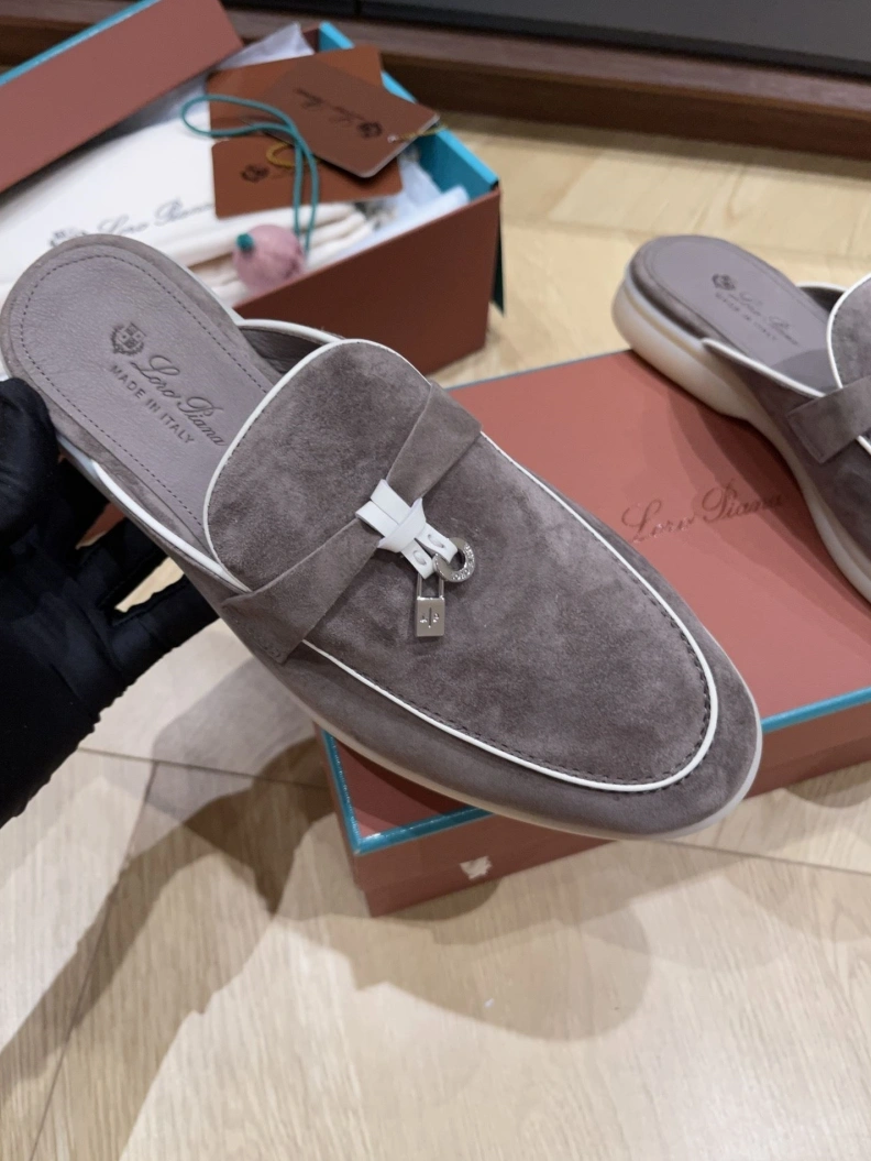 Timeless Othxr Slippers 208228