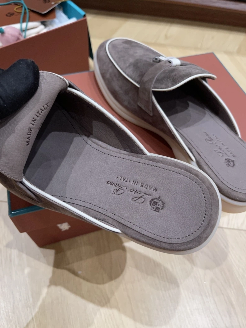 Timeless Othxr Slippers 208228